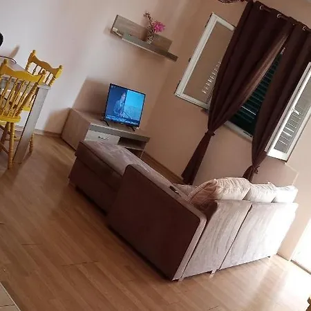 Appartement Antonija *